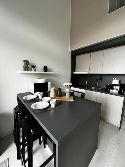 반타 Cozy Penthouse Loft - Near The Airport 아파트 외부 사진
